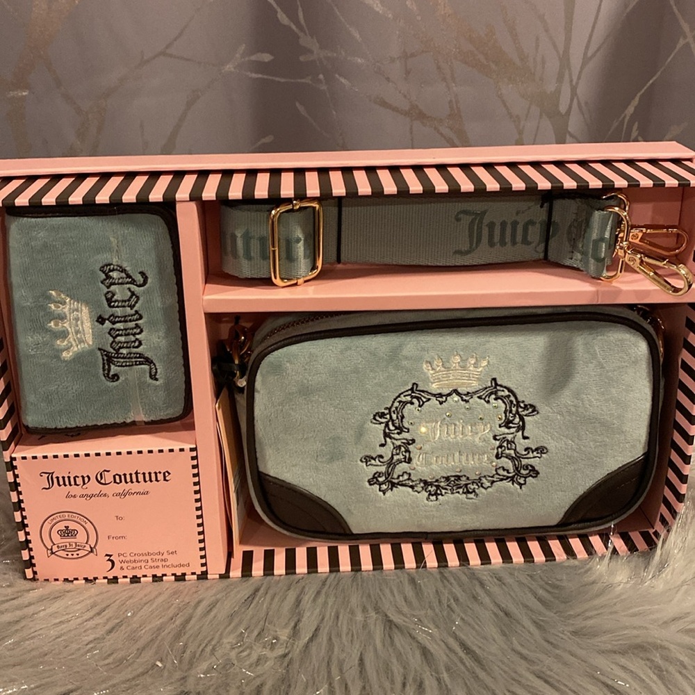 BNWT JUICY COUTURE Pistachio Green Velour Crossbody Gift Box Set